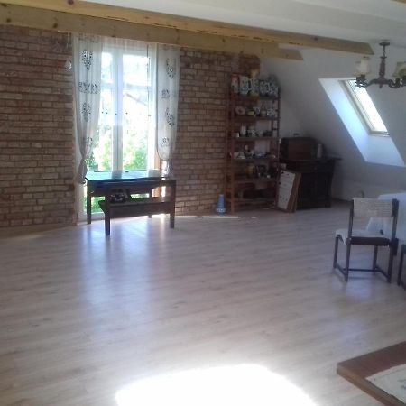 Izdebka W Zaciszu Bed and Breakfast Czarna Dabrowka Buitenkant foto