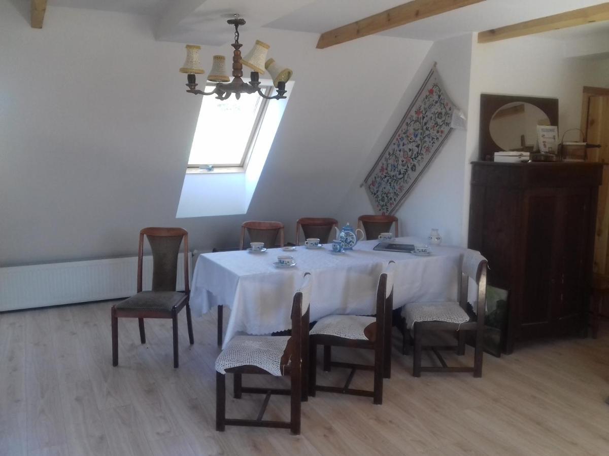 Izdebka W Zaciszu Bed and Breakfast Czarna Dabrowka Buitenkant foto